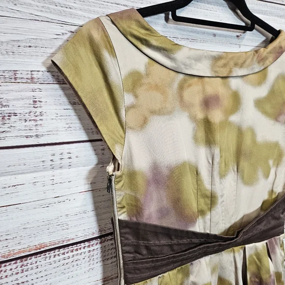 Floreat embroidered pleated dress - Picture 14 of 15